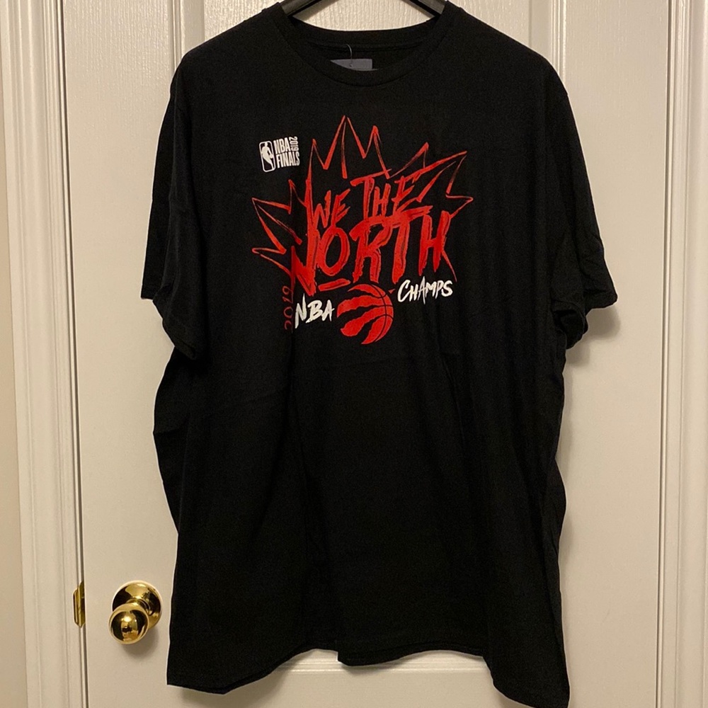 NBA 'We The North' Men's Black Graphic T-Shirt